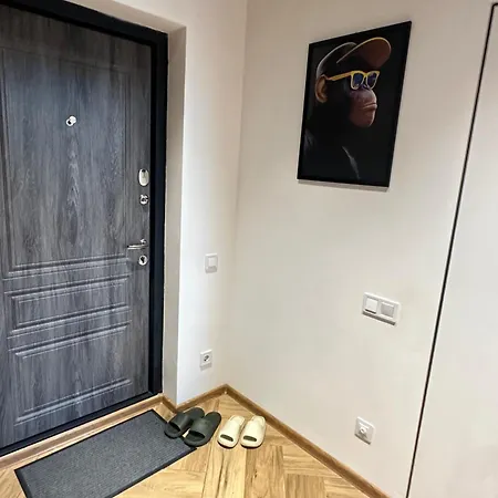 아파트 Loft With Balcony